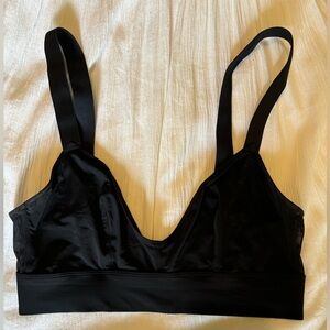 Parade Re:Play Triangle Bralette, Black, 32DD